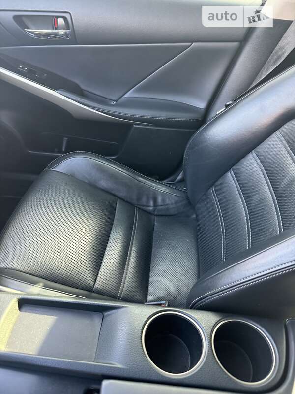 Седан Lexus IS 2013 в Одессе фото 15 Седан Lexus IS 2013 в Одессе