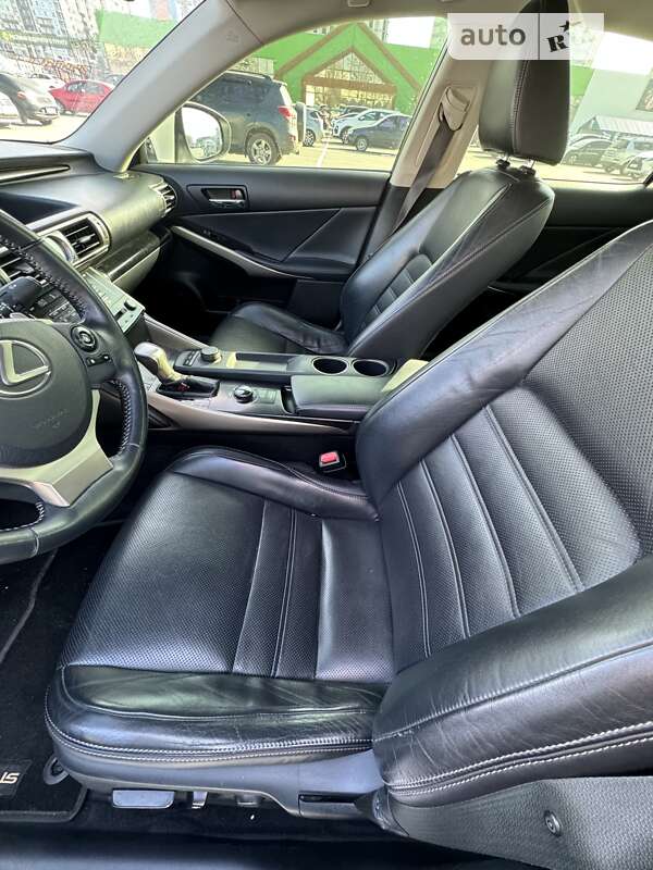 Седан Lexus IS 2013 в Одессе фото 16 Седан Lexus IS 2013 в Одессе