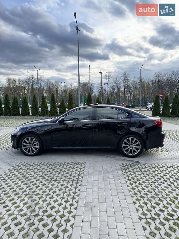 Седан Lexus IS 2006 в Харькове