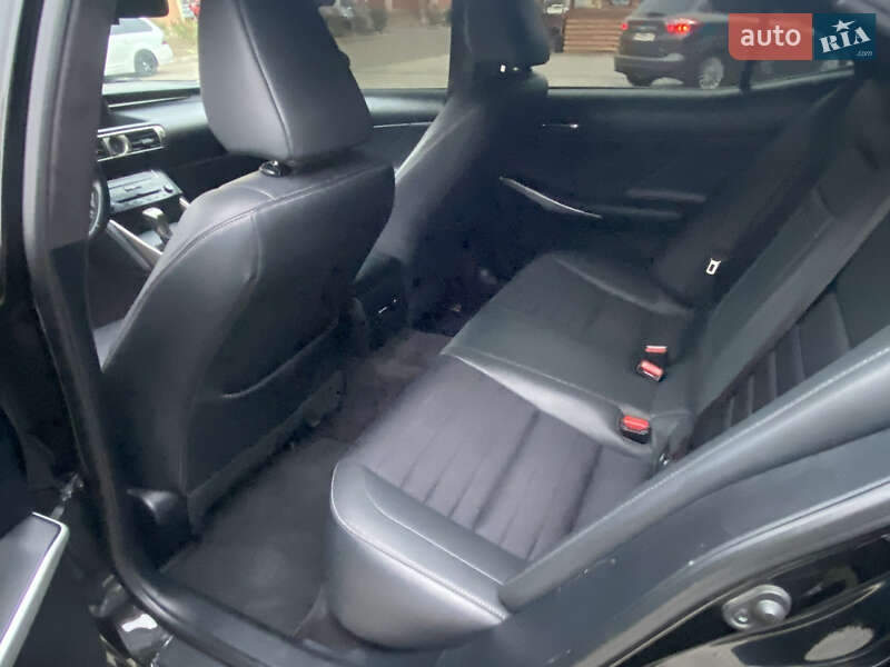 Седан Lexus IS 2014 в Одессе