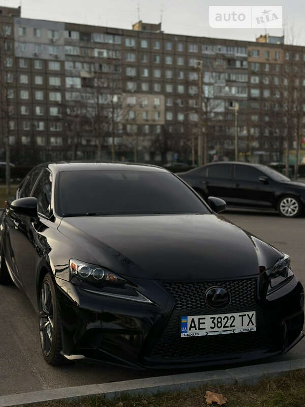 Седан Lexus IS 2015 в Одессе