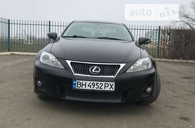 Lexus IS 2012