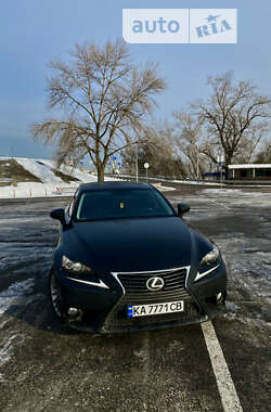 Седан Lexus IS 2013 в Києві