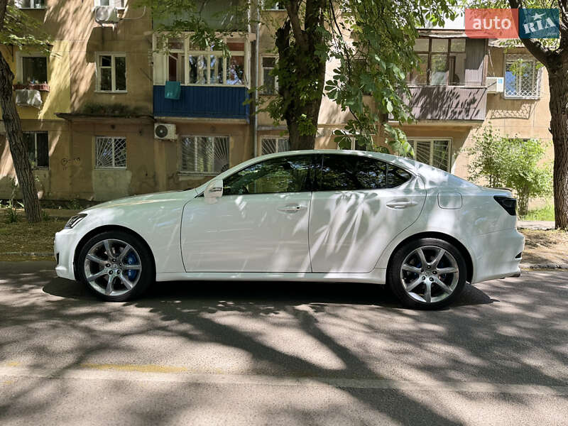 Седан Lexus IS 2008 в Одесі