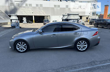 Седан Lexus IS 2013 в Дніпрі