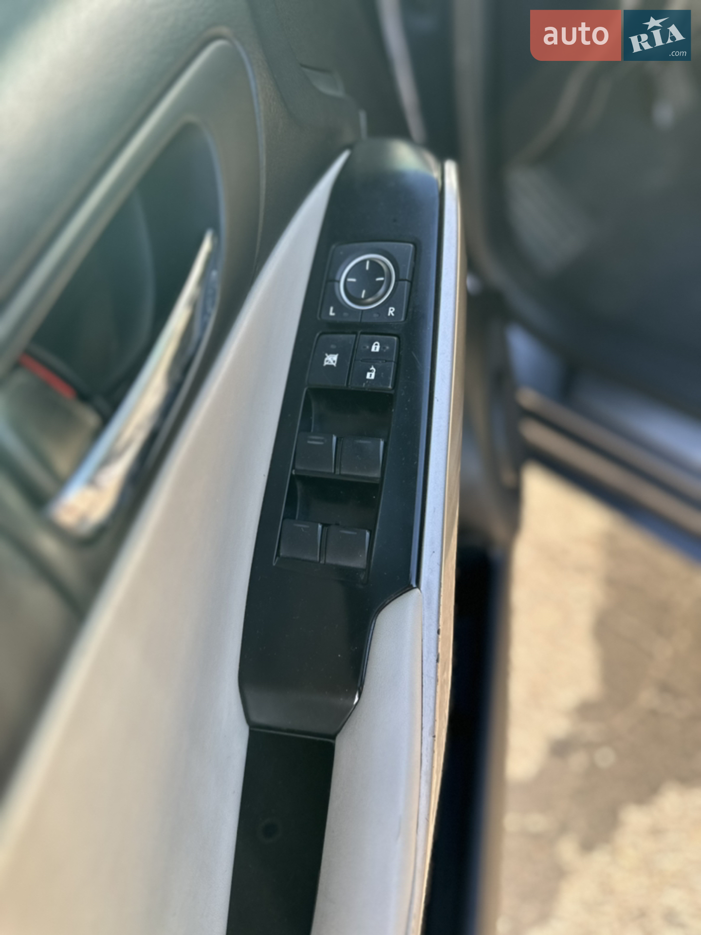 2014 Lexus IS - мініатюра 14