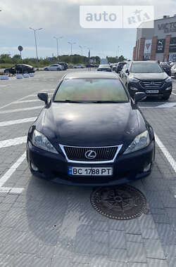 Седан Lexus IS 2010 в Львове