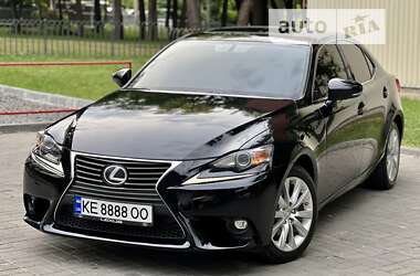 Lexus IS 2015