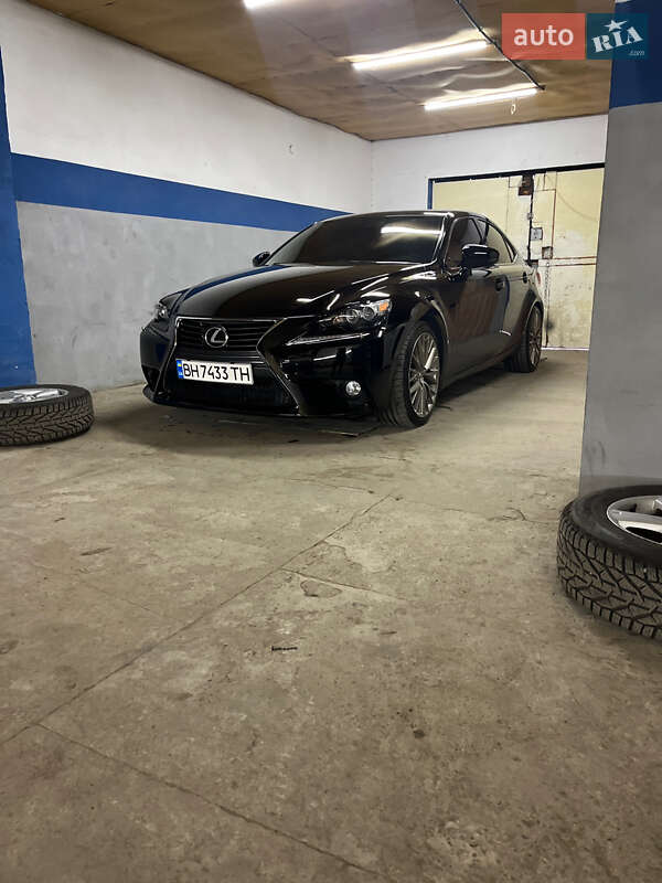 Седан Lexus IS 2013 в Одессе