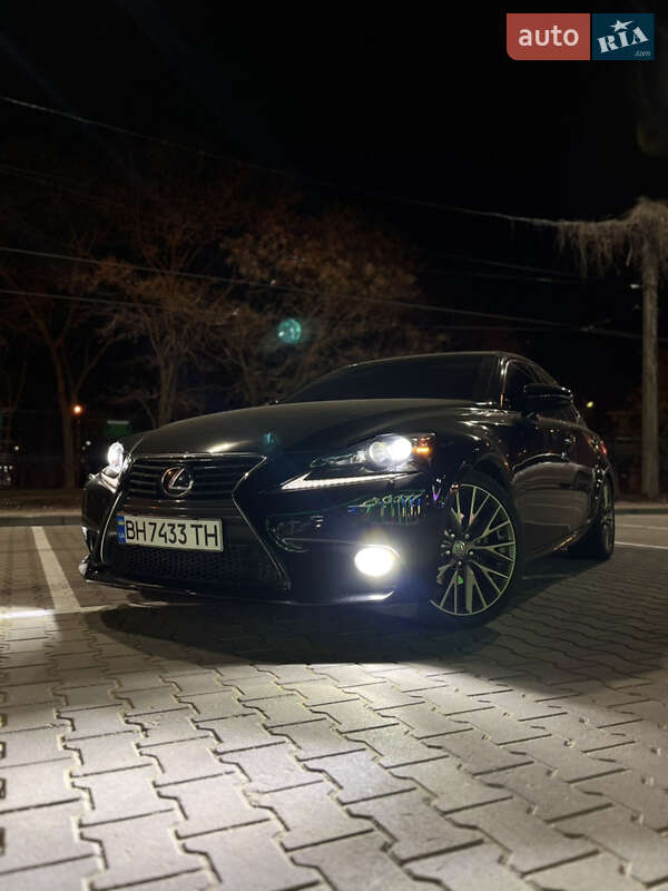 Седан Lexus IS 2013 в Одессе
