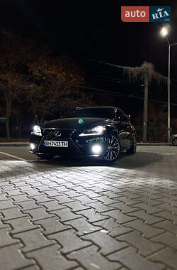 Седан Lexus IS 2013 в 