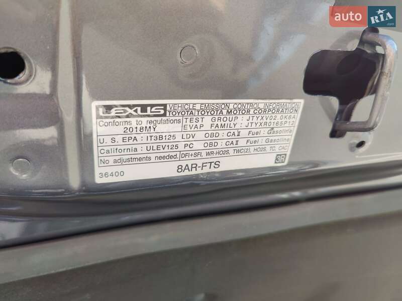 Седан Lexus IS 2018 в Киеве