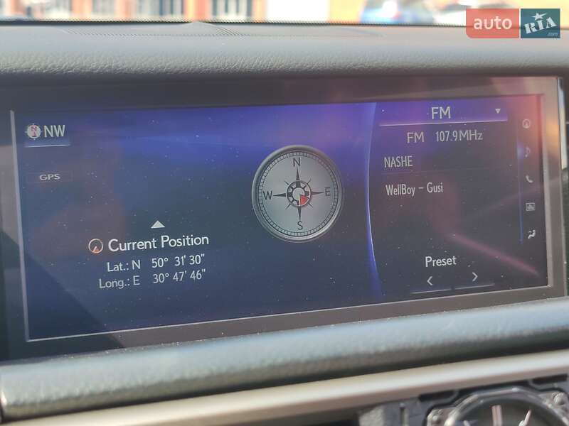 Седан Lexus IS 2018 в Киеве