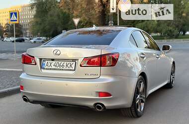 Седан Lexus IS 2012 в Харькове