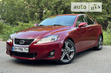 Lexus IS 2013