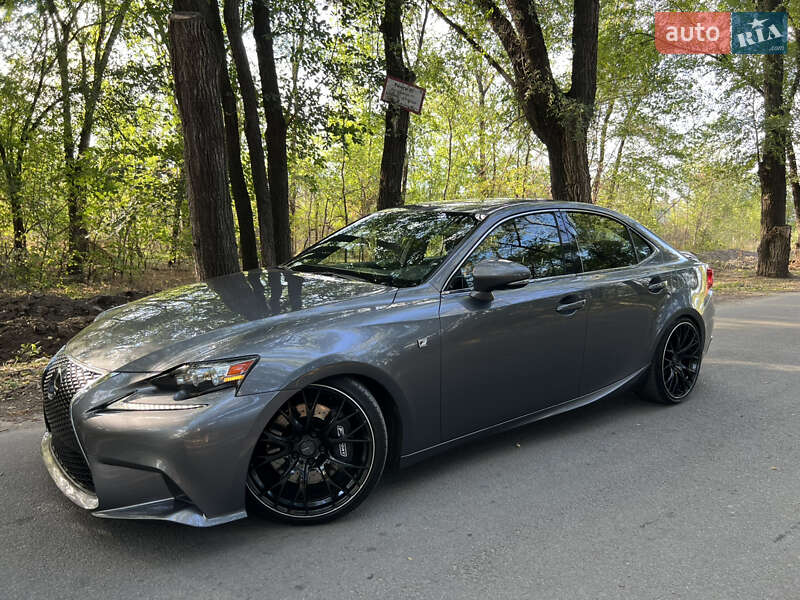 Седан Lexus IS 2014 в Каменском фото 18 Седан Lexus IS 2014 в Каменском