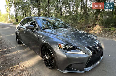 Седан Lexus IS 2014 в 
