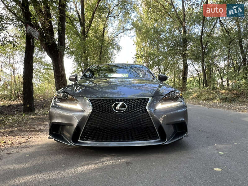Седан Lexus IS 2014 в Каменском фото 51 Седан Lexus IS 2014 в Каменском