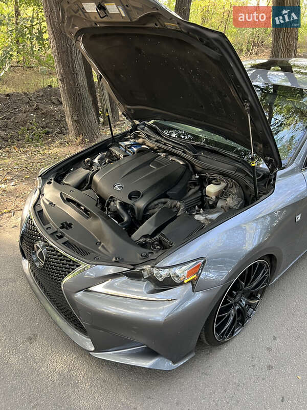 Седан Lexus IS 2014 в Каменском фото 62 Седан Lexus IS 2014 в Каменском