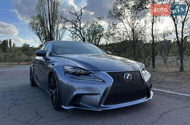 Седан Lexus IS 2014 в 