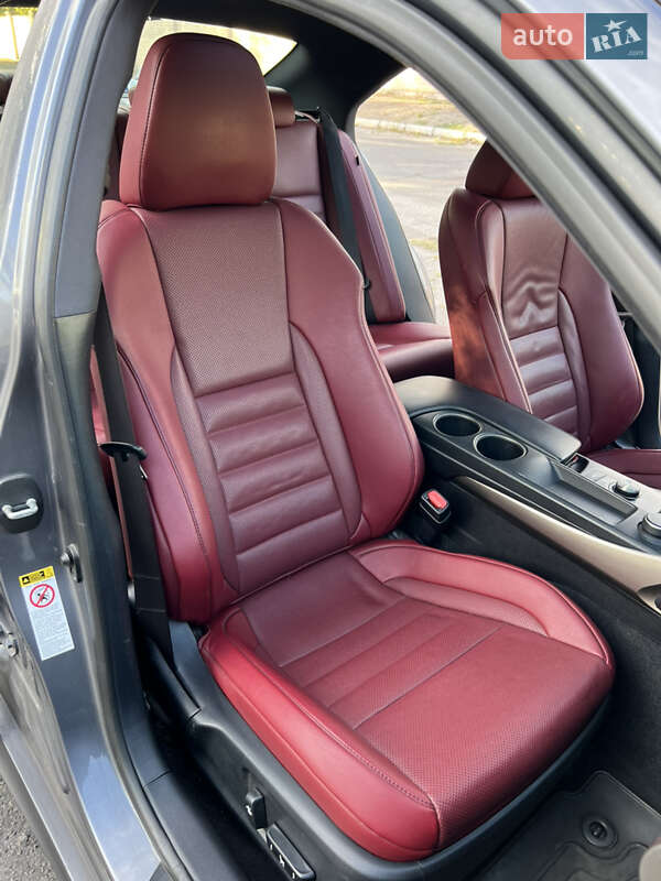 Седан Lexus IS 2014 в Каменском фото 103 Седан Lexus IS 2014 в Каменском