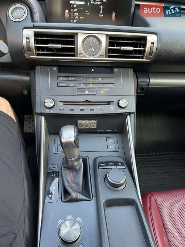 Седан Lexus IS 2014 в Каменском фото 155 Седан Lexus IS 2014 в Каменском