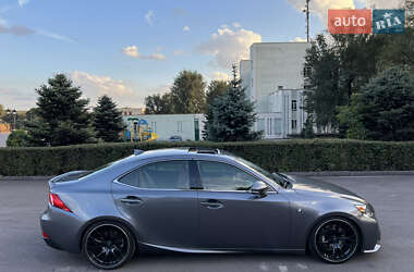 Седан Lexus IS 2014 в 