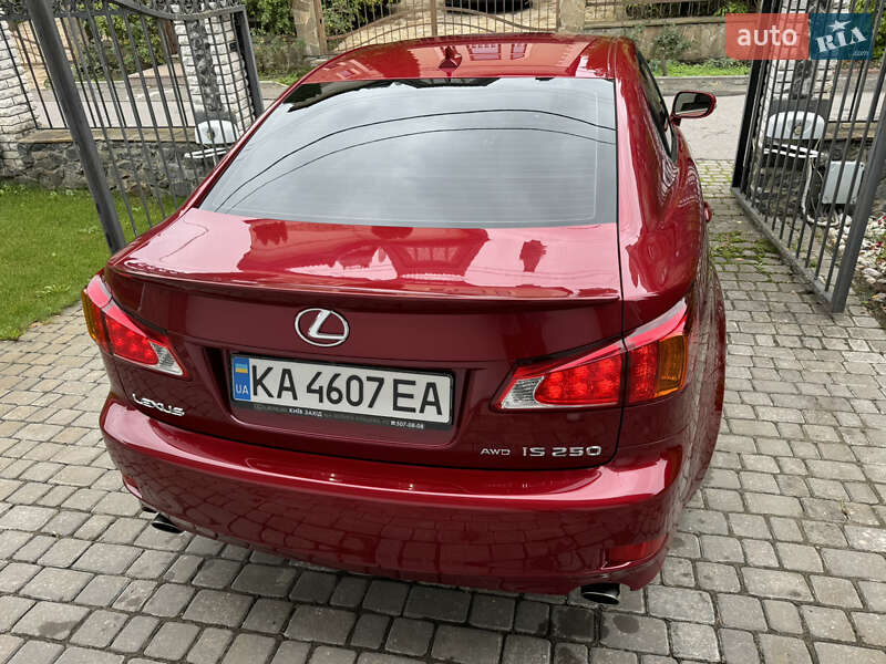Седан Lexus IS 2010 в Киеве фото 5 Седан Lexus IS 2010 в Киеве