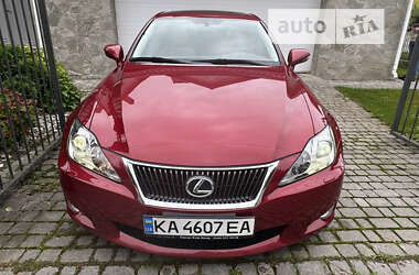 Седан Lexus IS 2010 в Киеве