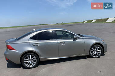 Седан Lexus IS 2018 в Одессе