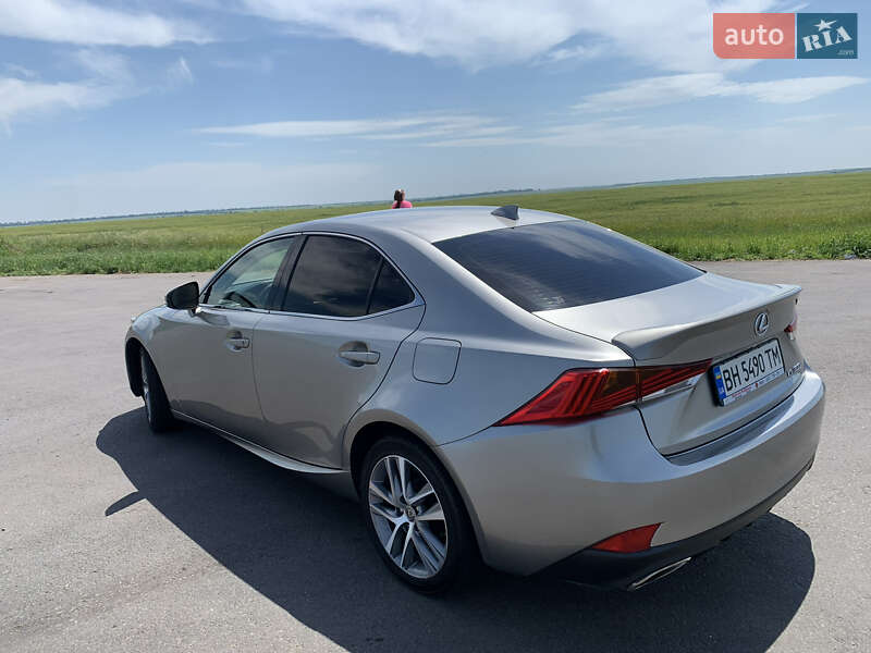 Седан Lexus IS 2018 в Одессе