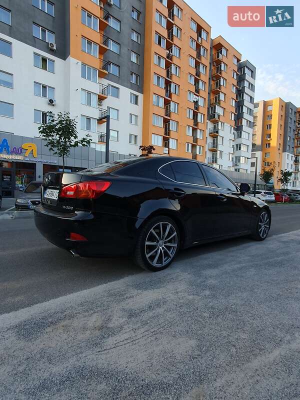 Седан Lexus IS 2007 в Виннице