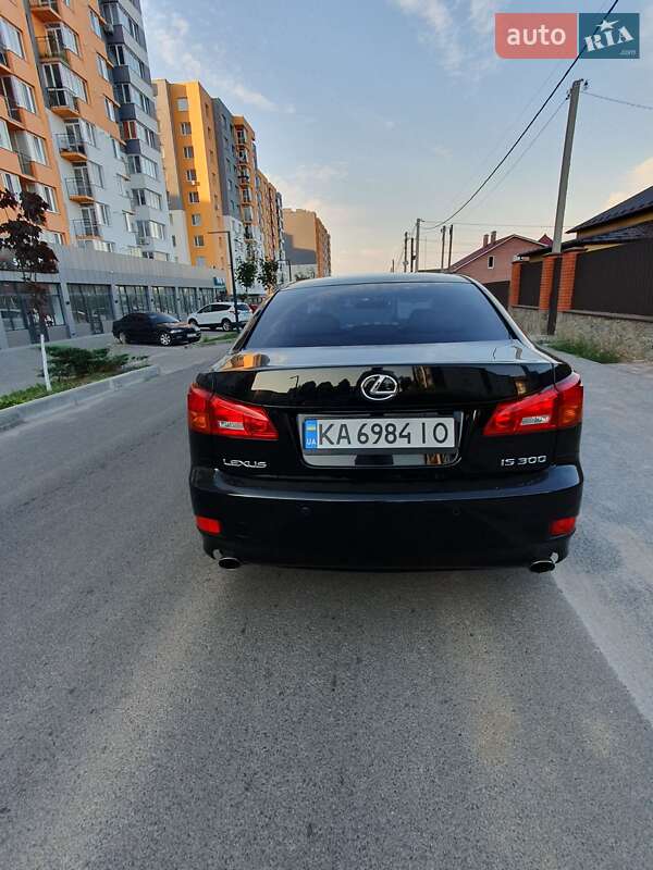 Седан Lexus IS 2007 в Виннице
