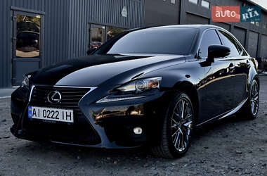 Lexus IS 2016