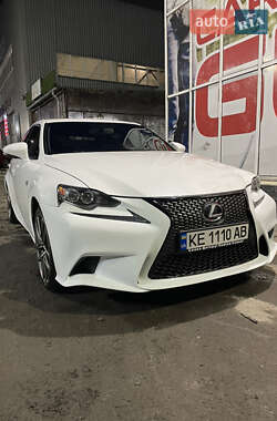 Lexus IS 2015