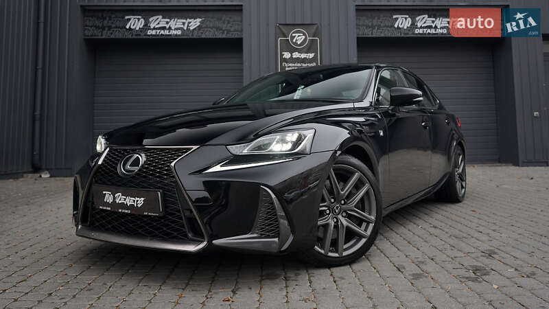 Lexus IS 2015