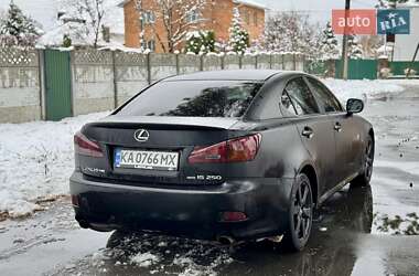 Седан Lexus IS 2006 в Киеве