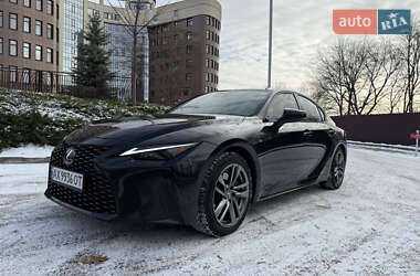 Седан Lexus IS 2021 в Харькове