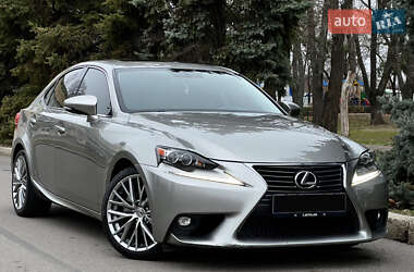 Lexus IS 2015