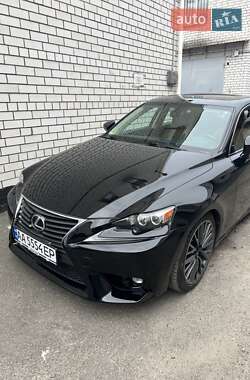 Lexus IS 2015