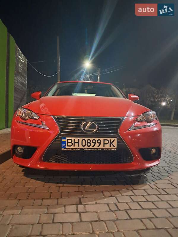 Седан Lexus IS 2015 в Измаиле фото 24 Седан Lexus IS 2015 в Измаиле