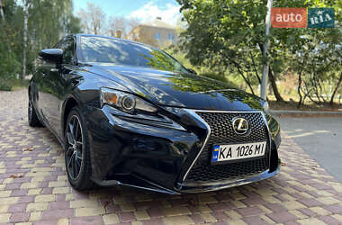 Седан Lexus IS 2014 в Києві