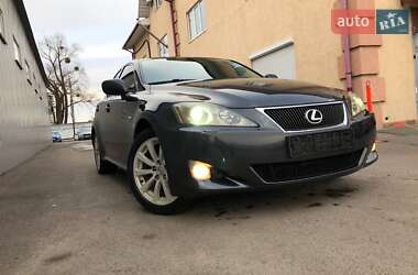 Седан Lexus IS 2006 в Львове