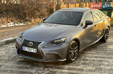 Lexus IS 2015