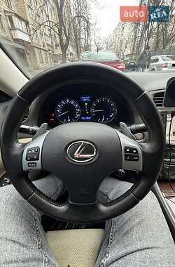 Седан Lexus IS 2010 в Киеве