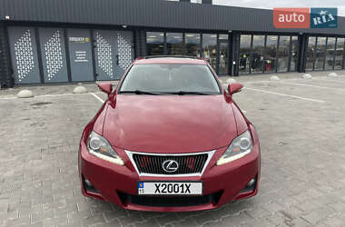 Седан Lexus IS 2013 в Вознесенську