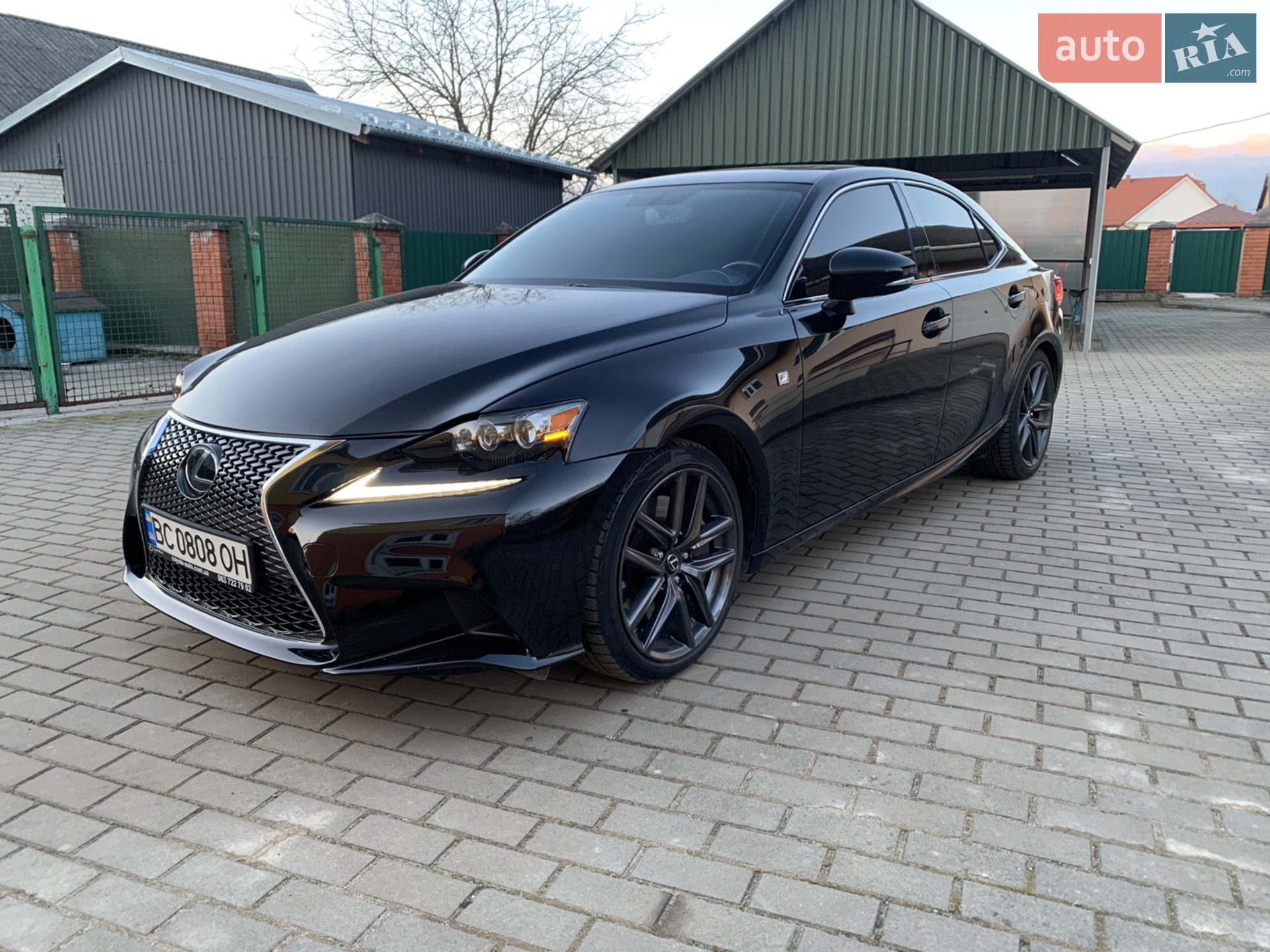 2014 Lexus IS - мініатюра 2