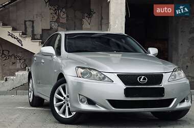 Седан Lexus IS 2008 в Тернополі