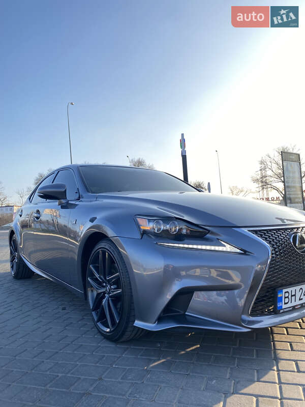 Седан Lexus IS 2013 в Одессе
