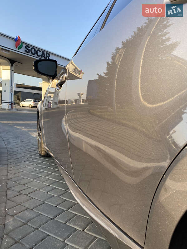 Седан Lexus IS 2013 в Одессе